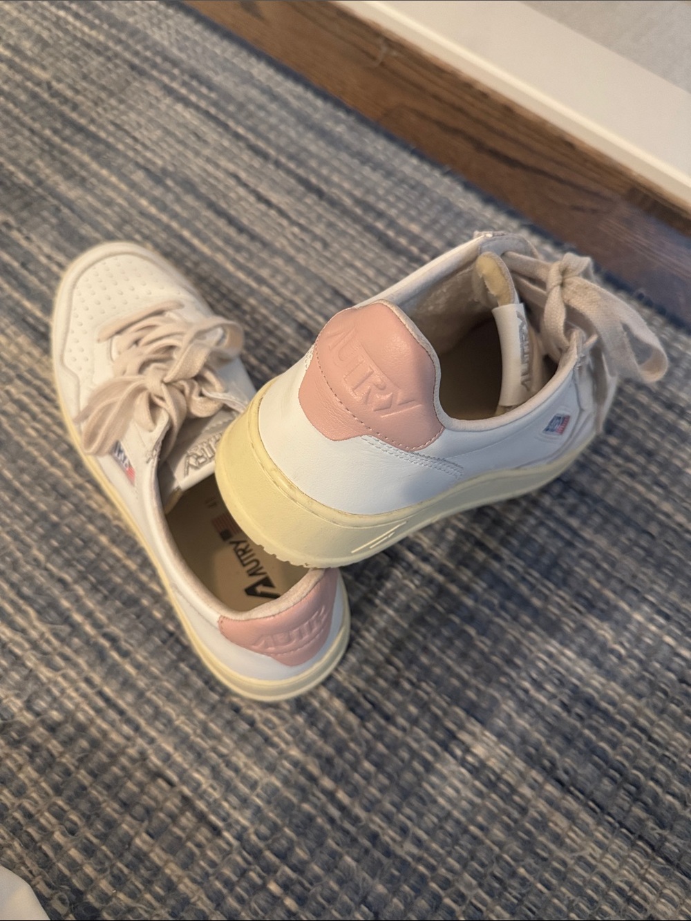 Autry sneakers nearly unworn